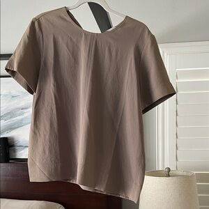 Everlane • Taupe Blouse